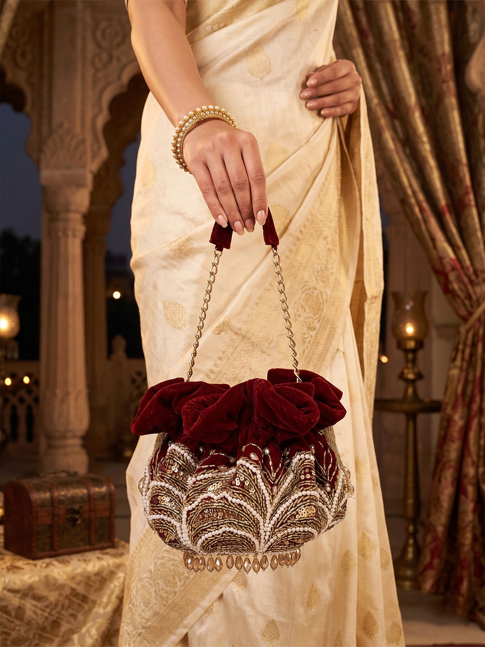 Lotus Clutches Hand Bag - Off White